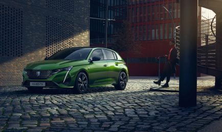 Peugeot 308, la lionne du renouveau