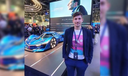 «Notre objectif : faire rêver les gens»                    Marc Poulain, Chief Designer Advance chez Alpine