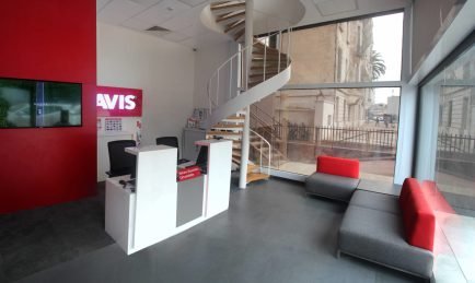 Avis Locafinance veut s’offrir PSD T-Rent