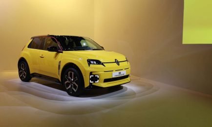 Renault 5 : un come-back «Renaulutionnaire»