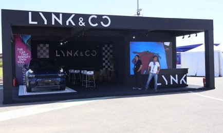 Lynk & Co entre dans (et durant) la course
