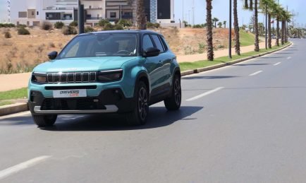 Jeep Avenger : Électrisant pour un été… toute l’année !