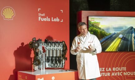 Shell V-Power et Shell Helix Ultra : Élus «Produit de l’Année» 2025 !