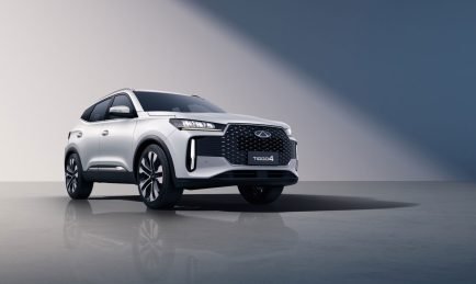 Chery Tiggo 4 Cross HEV : Beau, hybride et pas cher