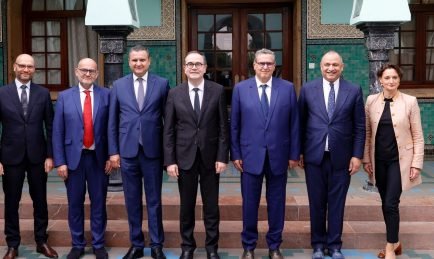 Industrie automobile : le Maroc accélère, Renault Group aussi