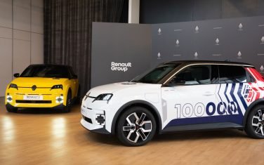 Renault 5 E-Tech : Déjà 100.000 au compteur !