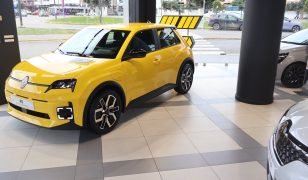 Renault 5 E-Tech : À la découverte de la R5 des temps modernes