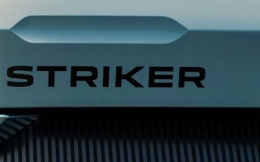 Dacia Striker : Il va faire tomber des quilles et des cœurs