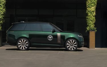 Range Rover : service gagnant à Wimbledon !