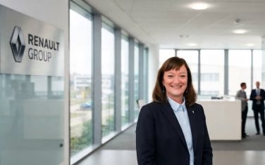 Carine Damois : Femme de confiance chez Renault Group